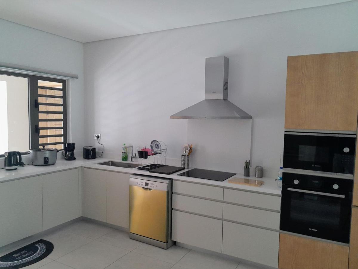 Joli Appartement Neuf, Route Cotiere Grand Baie Extérieur photo